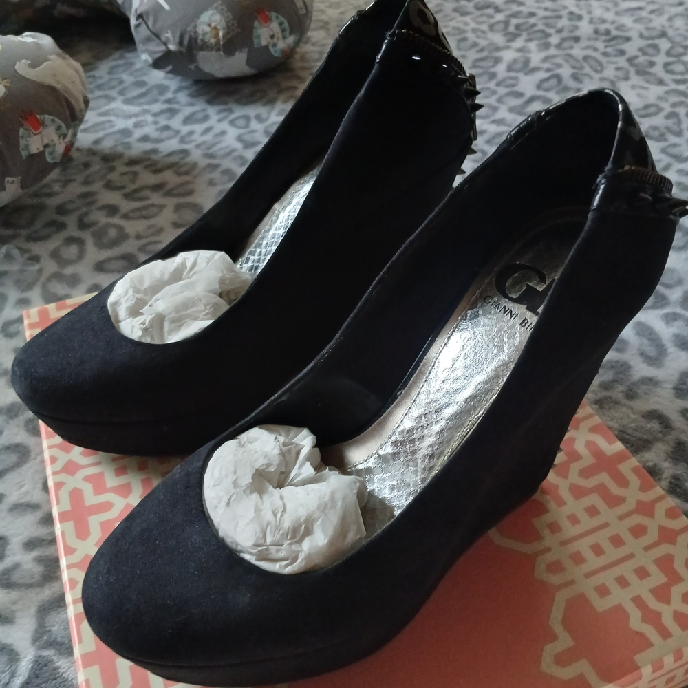 Gianni Bini Black Women's Wedge Shoes